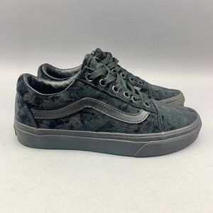 Vans Old Skool Low Top Womens Size 5.5 Black Velvet